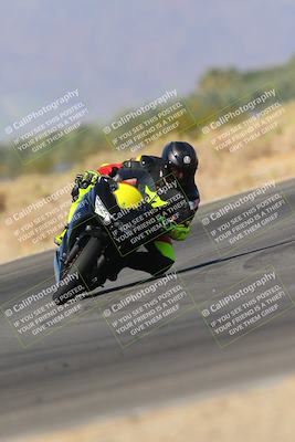 media/Nov-06-2023-Moto Forza (Mon) [[ce023d0744]]/2-Advanced Group/Session 3 (Turn 16)/